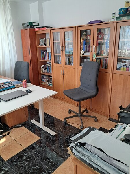 Otopeni, Vila Smarald spatioasa curte generoasa, panouri fotovoltaice