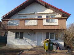 Otopeni, Vila Smarald spatioasa curte generoasa, panouri fotovoltaice